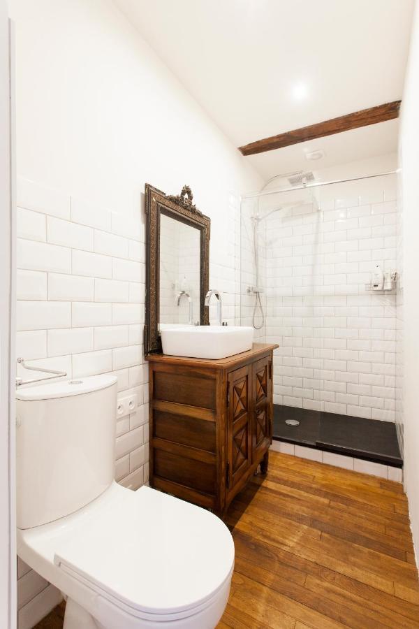 B&B Aux Petits Lardons Trie-sur-Baise Bagian luar foto