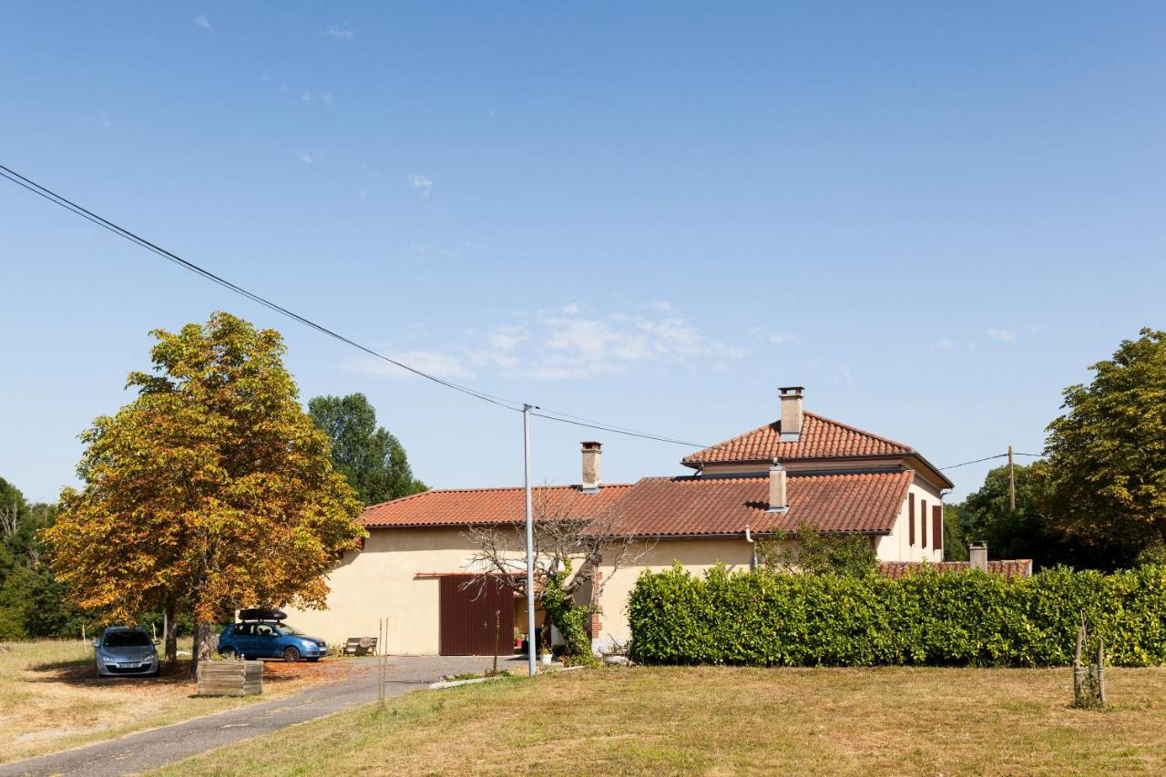 B&B Aux Petits Lardons Trie-sur-Baise Bagian luar foto